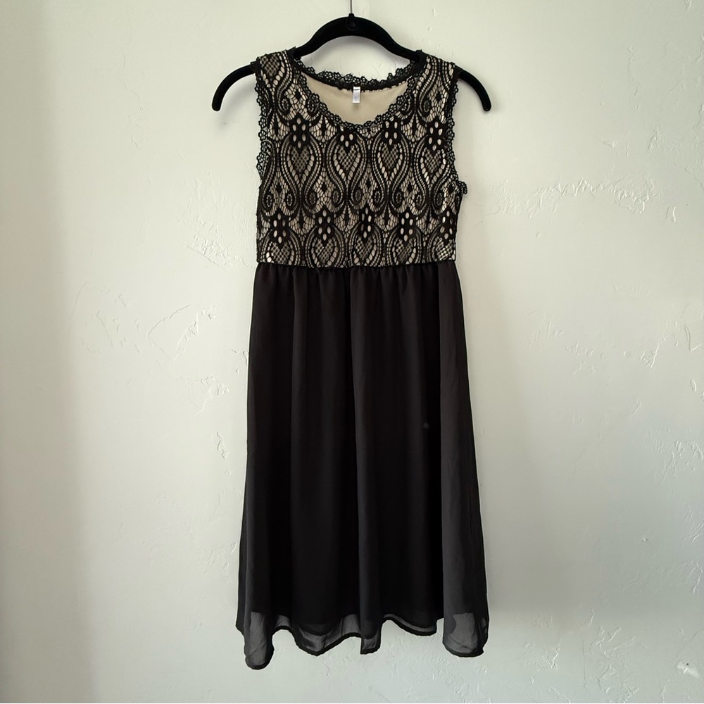 Pinkblush Black Lace Overlay Cocktail Dress, Sleeveless, Knee Length, Size Small